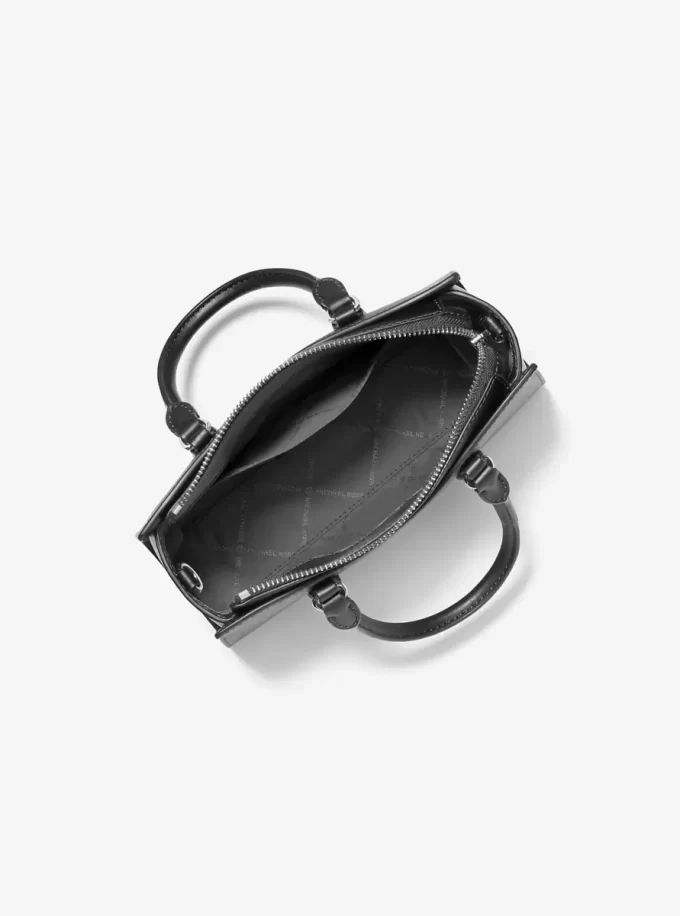 Arden Kleine Umhängetasche mit charakteristischem Logo