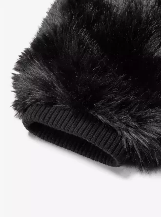 Beinstulpen aus Kunstpelz und Wolle