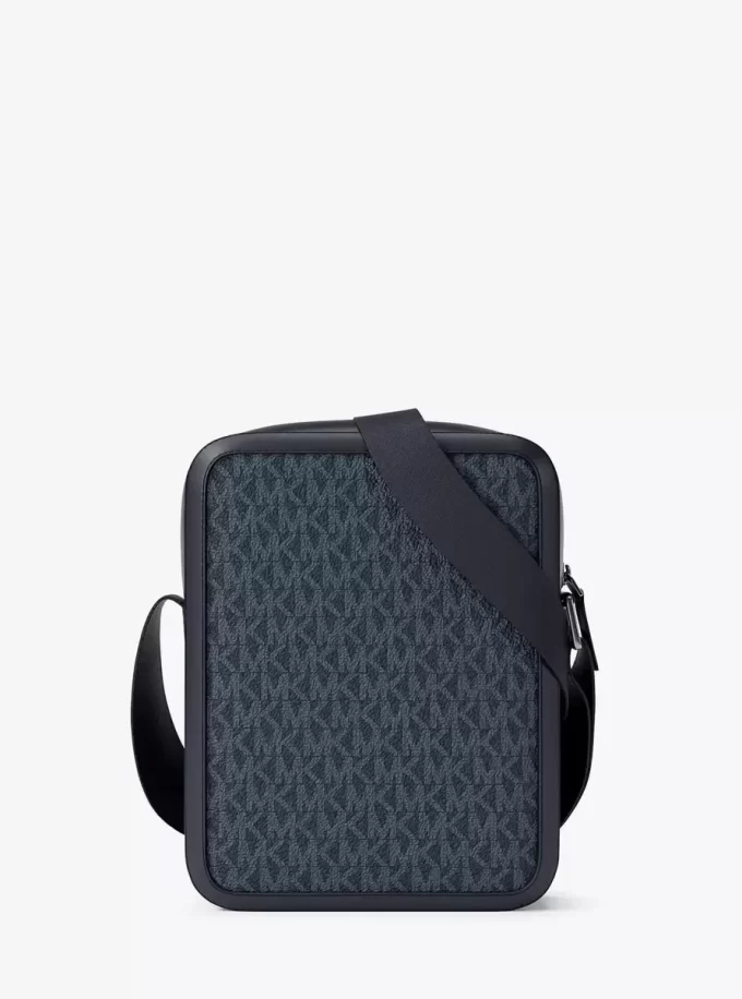 Cooper Flugtasche mit Streifenmuster und charakteristischem Logo Cooper Flugtasche mit Streifenmuster und charakteristischem Logo