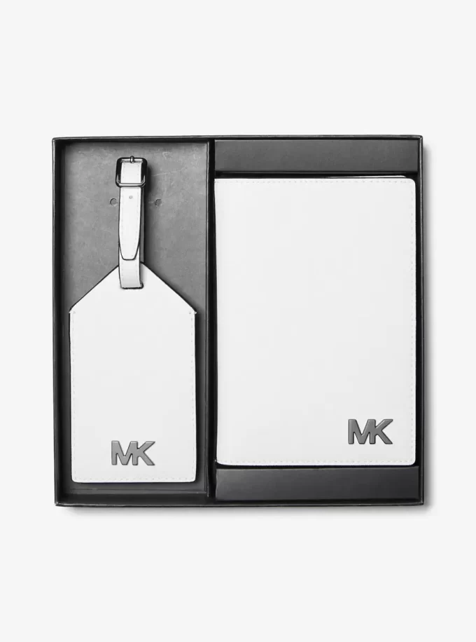 Cooper Saffiano Leder-Passhülle und Gepäckanhänger-Geschenkset Cooper Saffiano Leder-Passhülle und Gepäckanhänger-Geschenkset