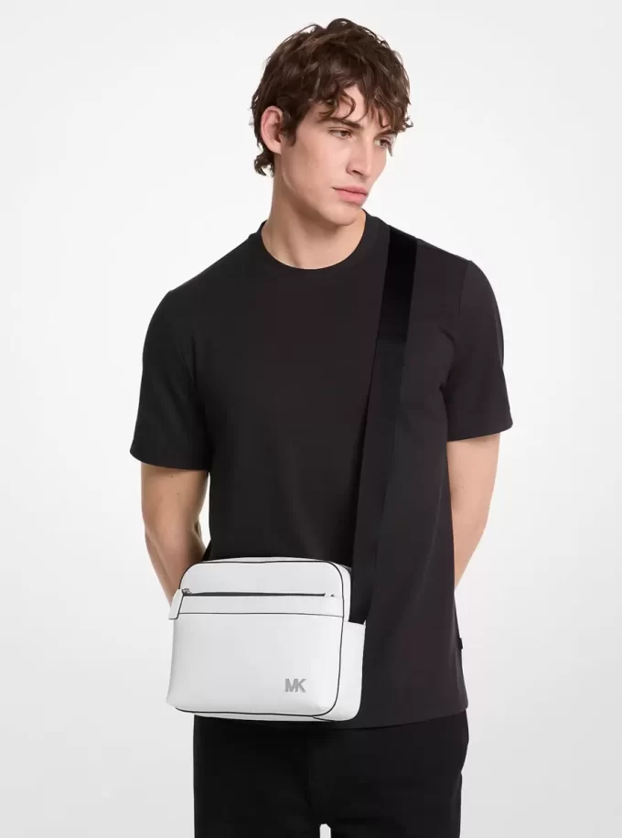 Cooper Saffiano Leder Utility Crossbody Tasche Cooper Saffiano Leder Utility Crossbody Tasche