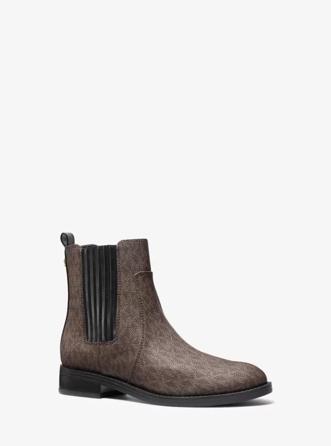 Ella Chelsea Boot mit charakteristischem Logo