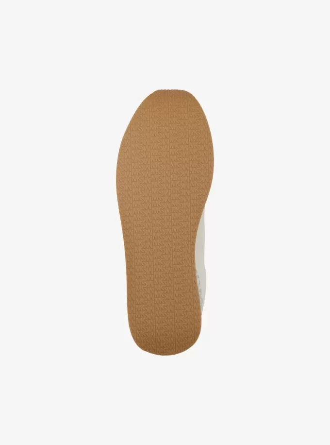 Essex Mixed-Media-Trainer