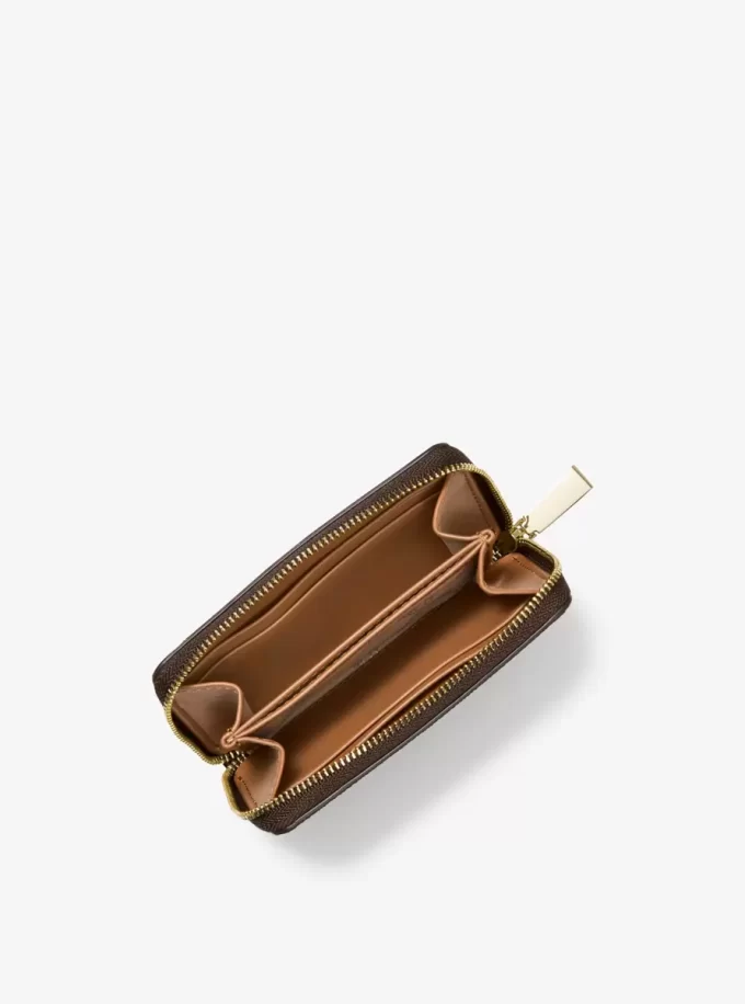 Geldbörse mit kleinem Logo und Lederbezug