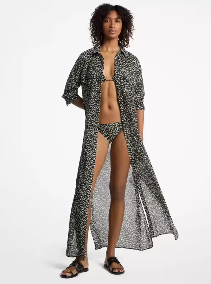 Hemdblusenkleid aus Baumwoll-Batist mit Blumenmuster Hemdblusenkleid aus Baumwoll-Batist mit Blumenmuster