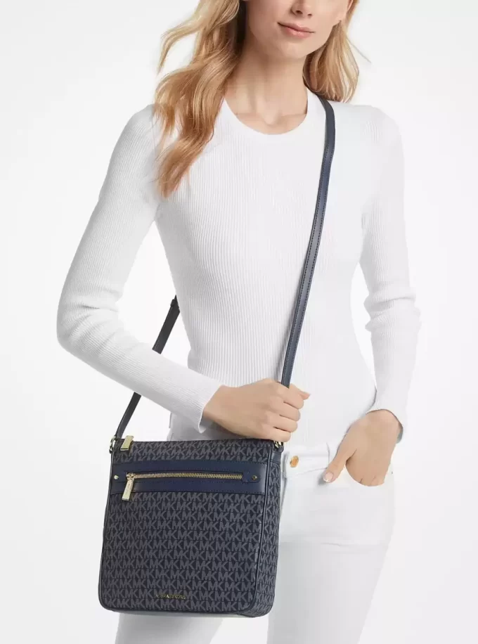 Jet Set Große gewebte Umhängetasche mit charakteristischem Logoprint