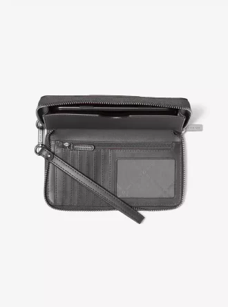 Jet Set Smartphone-Geldbörse mit großem, metallischem Logostreifen Jet Set Smartphone-Geldbörse mit großem, metallischem Logostreifen