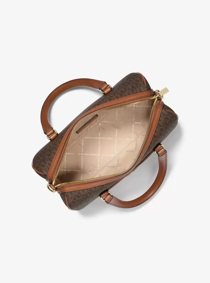 Jet Set Travel Medium Signature Logo Reisetasche/Umhängetasche Jet Set Travel Medium Signature Logo Reisetasche/Umhängetasche