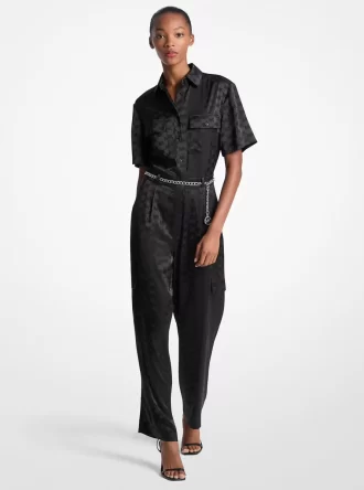 Jumpsuit aus Satin mit Logo-Jacquard-Muster und Gürtel