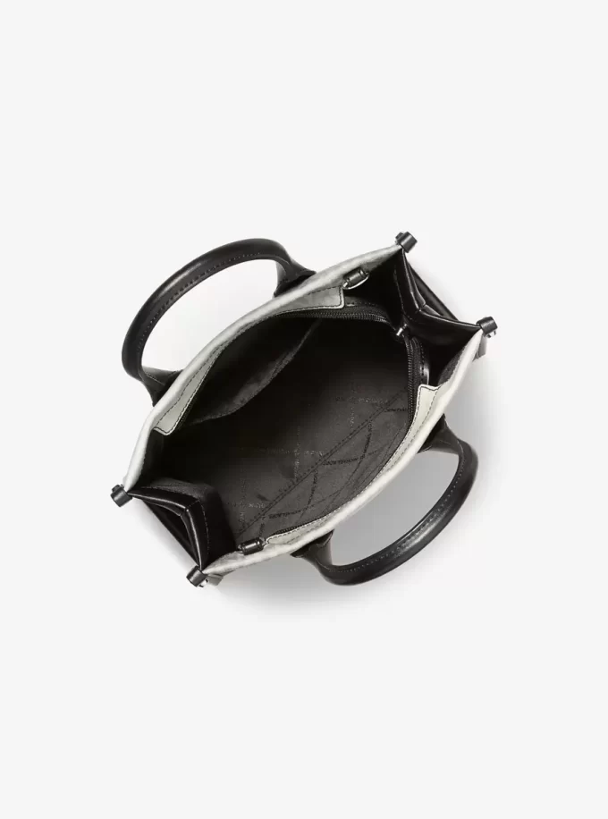 Kleine Mirella-Umhängetasche mit Ombré-Signatur-Logo Kleine Mirella-Umhängetasche mit Ombré-Signatur-Logo