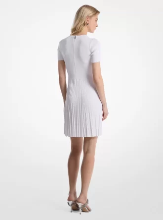 Kurzarmkleid aus geripptem Strick