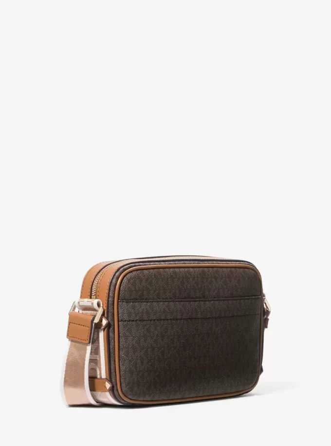 Maeve Große Signature Crossbody-Tasche Maeve Große Signature Crossbody-Tasche