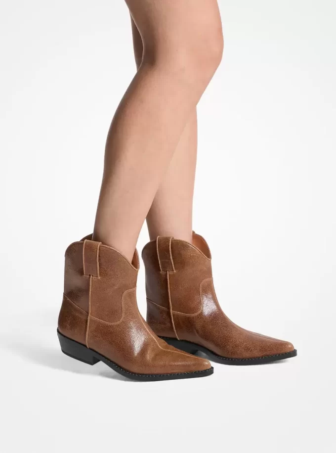 Noemie Distressed-Lederstiefel