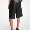 Plissee-Bermuda-Shorts aus Leder Plissee-Bermuda-Shorts aus Leder