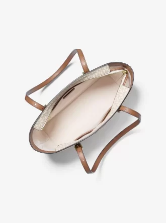 Quinn Medium Tragetasche aus Leder mit charakteristischem Logo