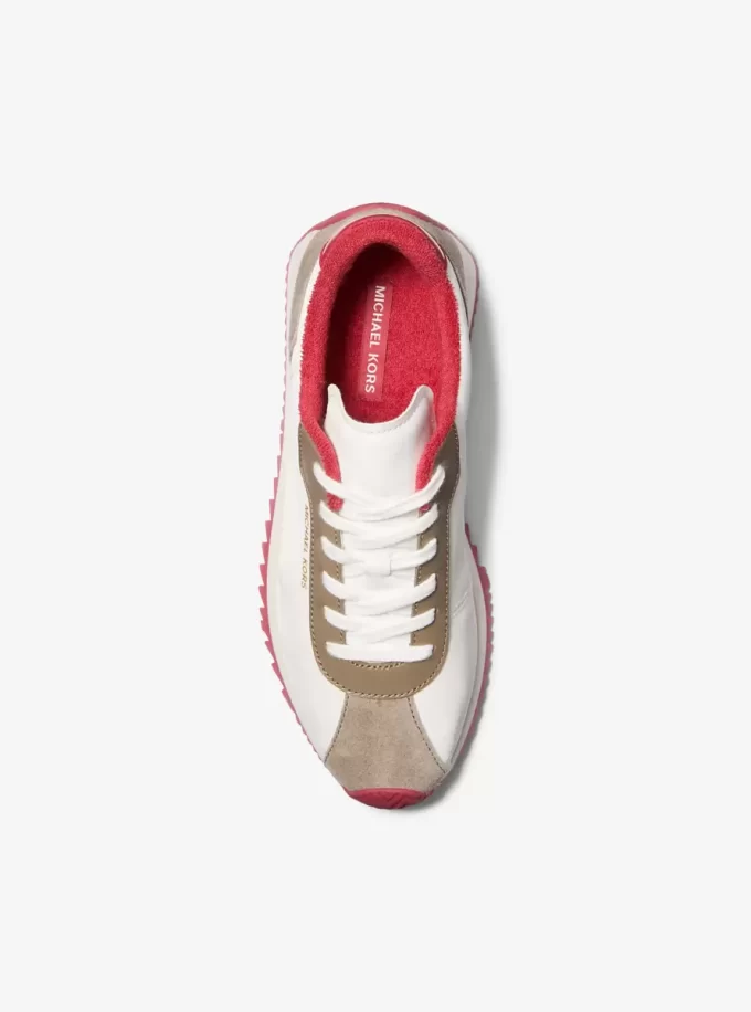 Rhodes Mixed-Media-Trainer