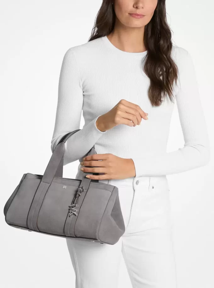 Romee Kleine Wildledertasche