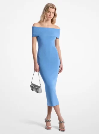 Stretch-Strickkleid mit schulterfreiem Ausschnitt
