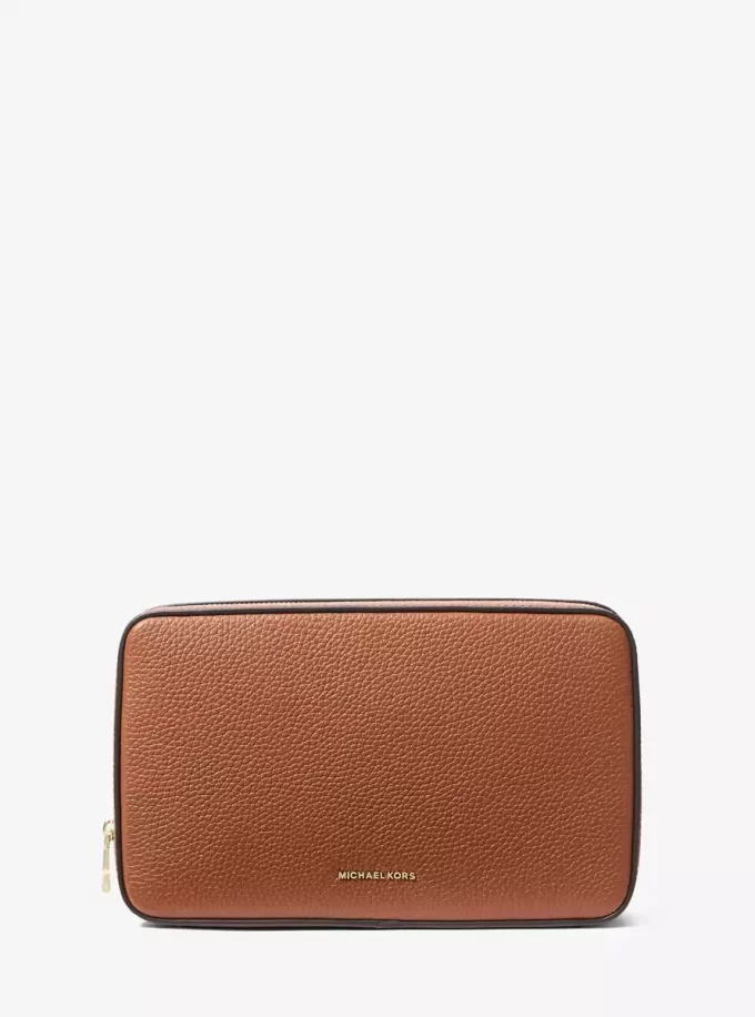 Tech-Organizer aus genarbtem Leder (mittelgroß) Tech-Organizer aus genarbtem Leder (mittelgroß)