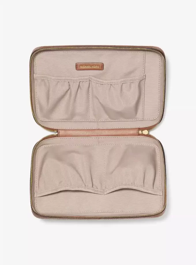 Tech-Organizer aus genarbtem Leder (mittelgroß) Tech-Organizer aus genarbtem Leder (mittelgroß)