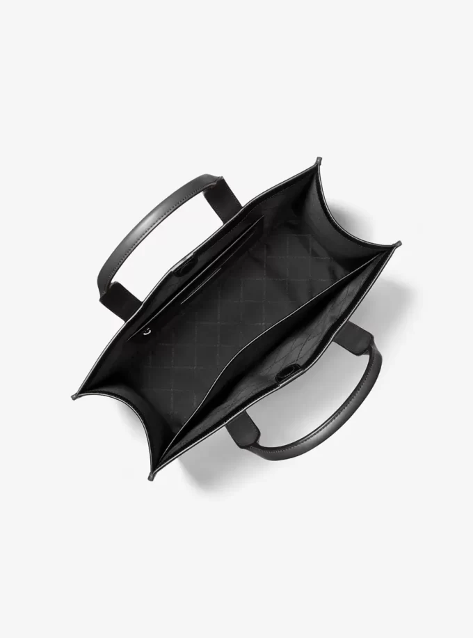 Tragetasche aus genarbtem Leder mit Cooper-Logo-Prägung Tragetasche aus genarbtem Leder mit Cooper-Logo-Prägung