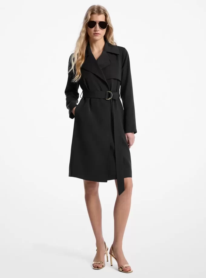Trenchcoat mit Gürtel Trenchcoat mit Gürtel