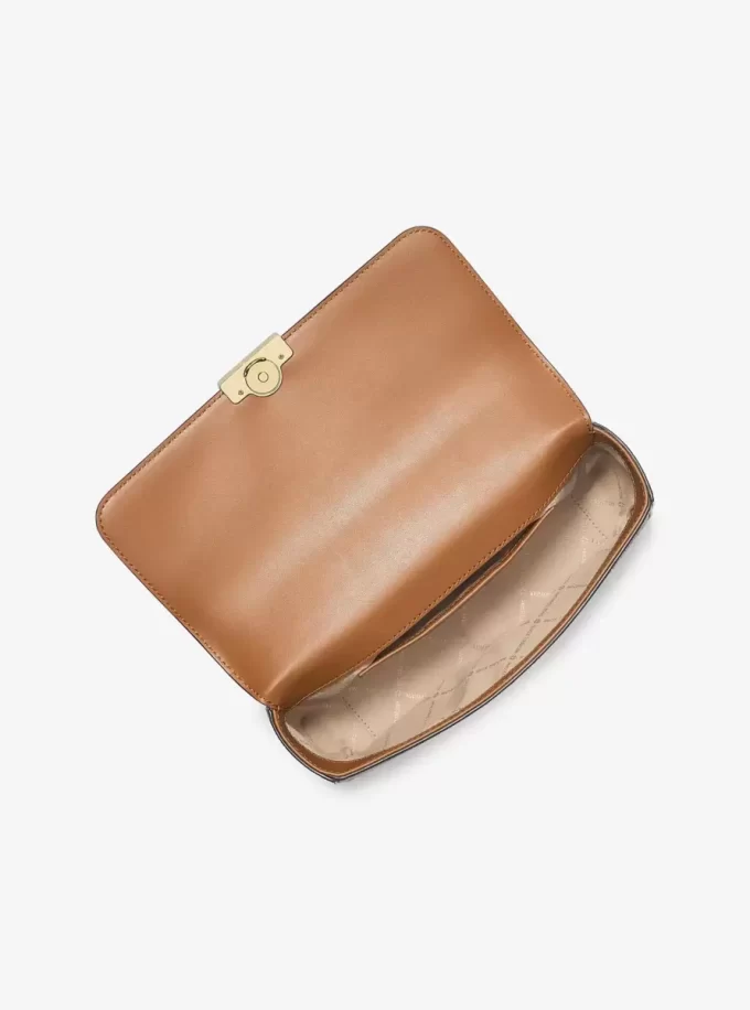 Tribeca Große Schultertasche mit charakteristischem Logo