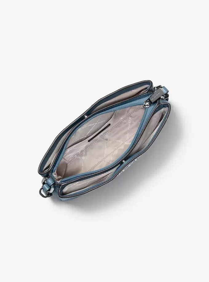 Trisha Umhängetasche aus genarbtem Leder, mittelgroß Trisha Umhängetasche aus genarbtem Leder, mittelgroß